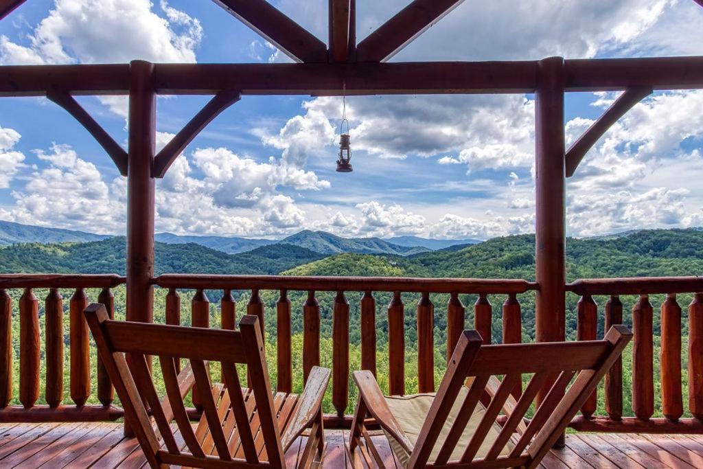 Endless View- Amazing Panoramic Mountain Views, Pool Access, Free Area Attraction Tickets Villa Sevierville Exterior photo